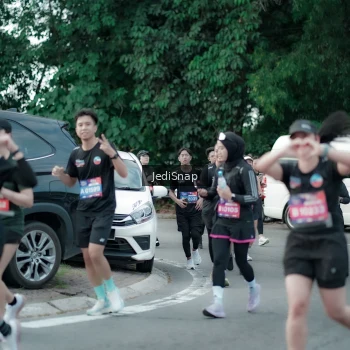 Runner Photo 3897330
