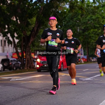 Runner Photo 3897343