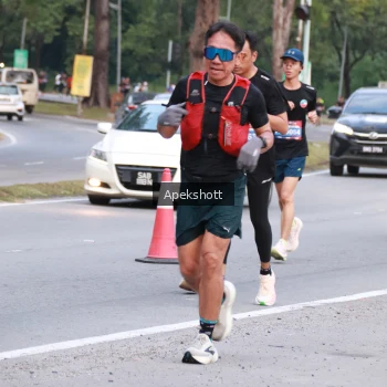Runner Photo 3897346