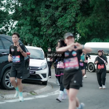 Runner Photo 3897350