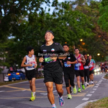 Runner Photo 3897391