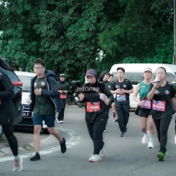 Runner Photo 3897411