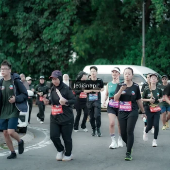 Runner Photo 3897416