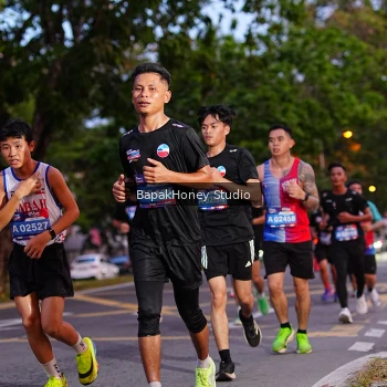 Runner Photo 3897419