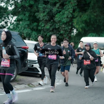 Runner Photo 3897422