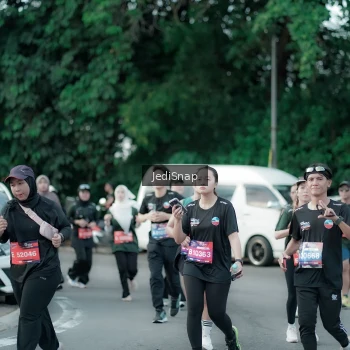 Runner Photo 3897432