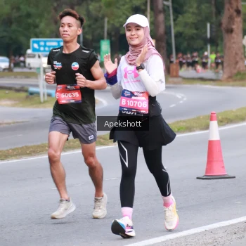 Runner Photo 3897438