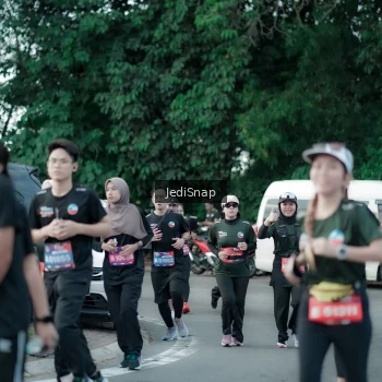 Runner Photo 3897496