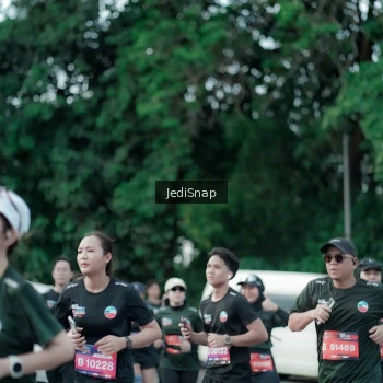 Runner Photo 3897523