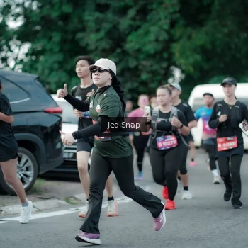 Runner Photo 3897555