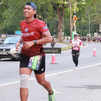 Runner Photo 3897557