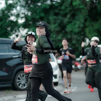 Runner Photo 3897581