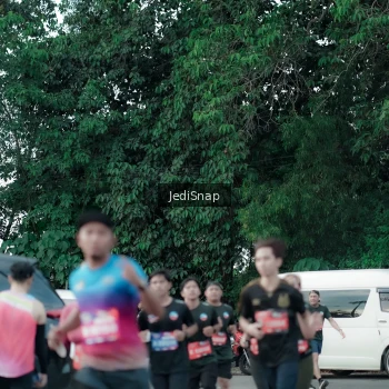 Runner Photo 3897616