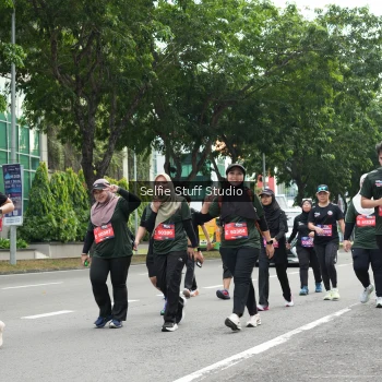 Runner Photo 3897650
