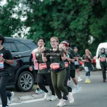 Runner Photo 3897656