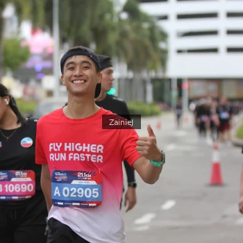Runner Photo 3897744