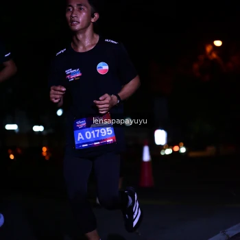 Runner Photo 3897747