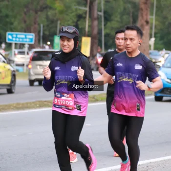 Runner Photo 3897771