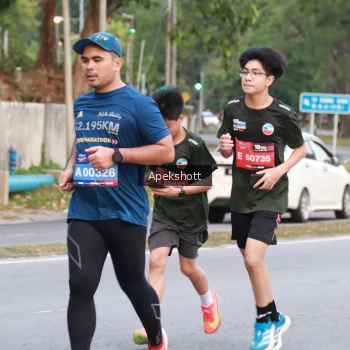 Runner Photo 3897775