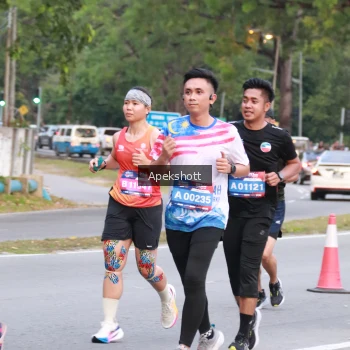 Runner Photo 3897787