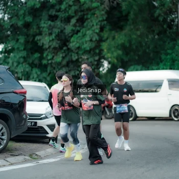 Runner Photo 3897796