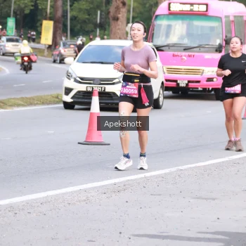 Runner Photo 3897905
