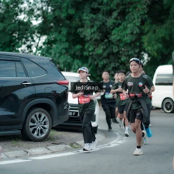 Runner Photo 3897931