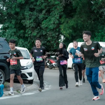 Runner Photo 3897936