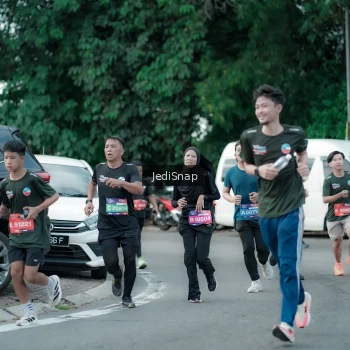 Runner Photo 3897941