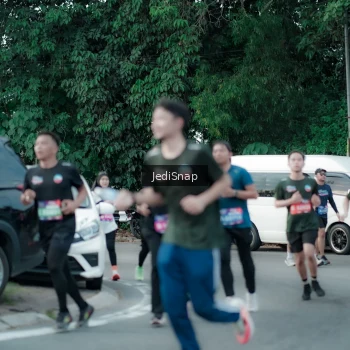 Runner Photo 3897977