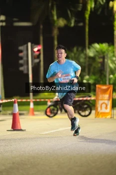Runner Photo 3898005