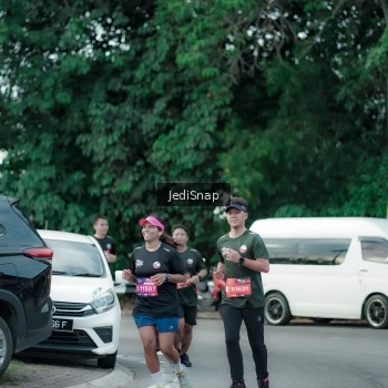 Runner Photo 3898061