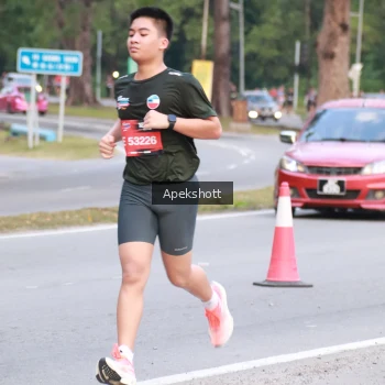 Runner Photo 3898103