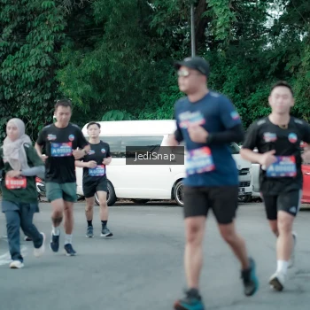Runner Photo 3898133