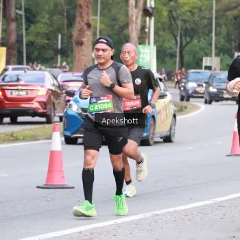 Runner Photo 3898135