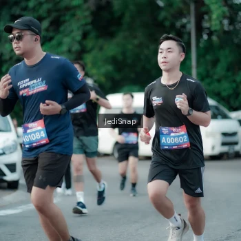 Runner Photo 3898136