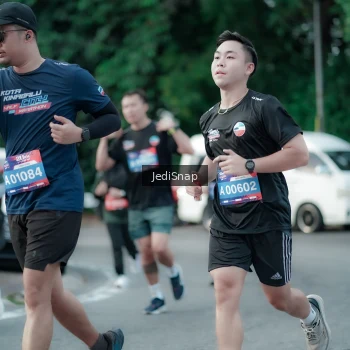 Runner Photo 3898163