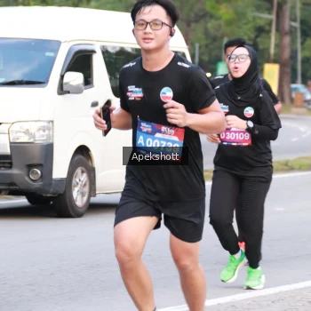 Runner Photo 3898201