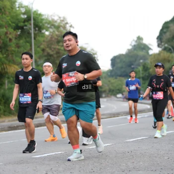 Runner Photo 3898206