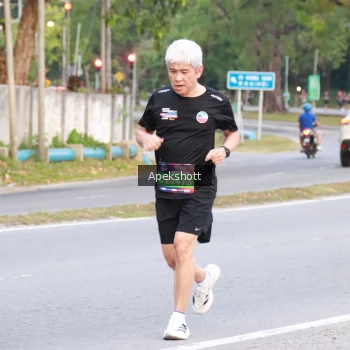 Runner Photo 3898218