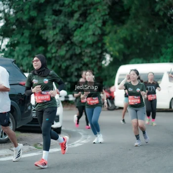 Runner Photo 3898260