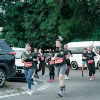 Runner Photo 3898292
