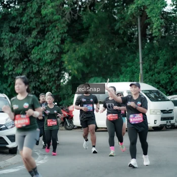 Runner Photo 3898303