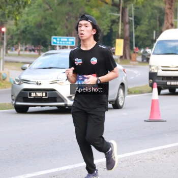 Runner Photo 3898331