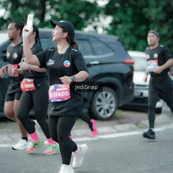 Runner Photo 3898343