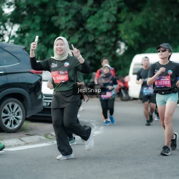 Runner Photo 3898381