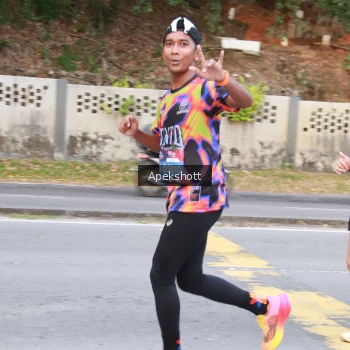 Runner Photo 3898407