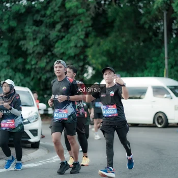 Runner Photo 3898452