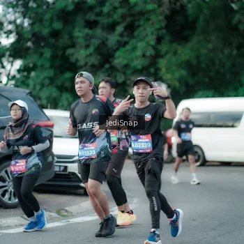 Runner Photo 3898458