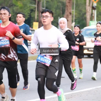 Runner Photo 3898459